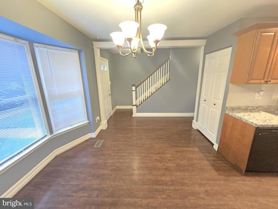 7655 Sherlock Ct, Pasadena, MD 21122 - photo 4