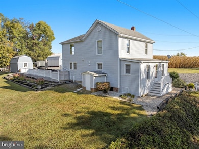 758 Honeysuckle Ave, Woodstock, VA 22664 - photo 2