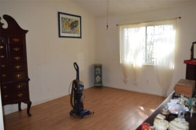 165 County Road 3696, Springtown, TX 76082 - photo 7