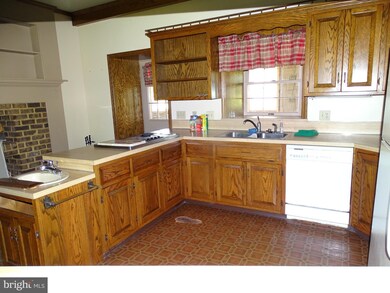 4901 Quarry Rd, Greencastle, PA 17225 - photo 7