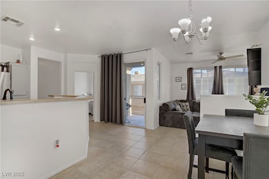 3915 Palm Beach St unit 201, Las Vegas, NV 89129 - photo 3