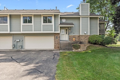13907 84th Place N, Maple Grove, MN 55369 - photo 2