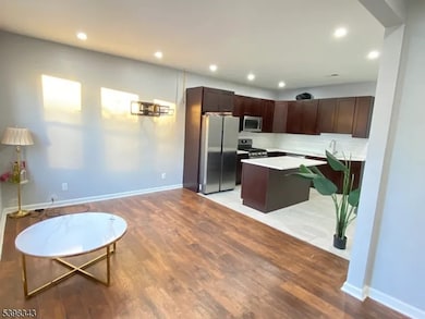 150 S Durand Place, Irvington, NJ 07111 - photo 2