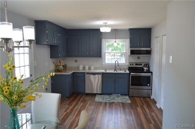 New Appliances,countertop and flooring