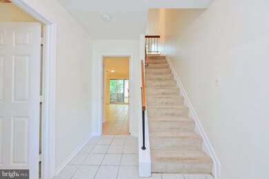 13997 Gunners Place, Centreville, VA 20121 - photo 2