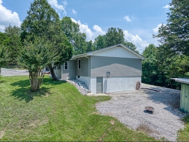 346 Luna Ln, Sparta, TN 38583 - photo 4