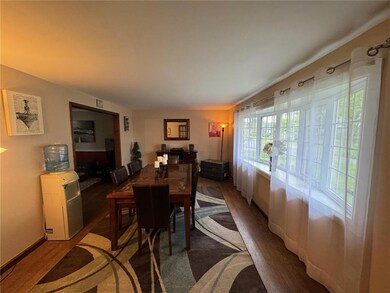 4922 Hemlock Ct, Allentown, PA 18106 - photo 7