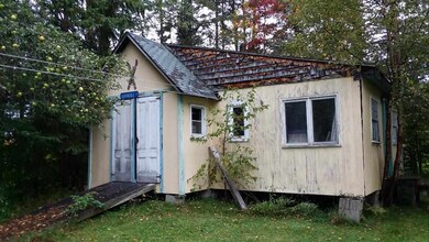 158 Fish Hatchery Rd, Colebrook, NH 03576 - photo 3
