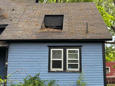 2120 Sixth st pic 10