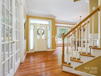 423 Shrewsbury Ln, Matthews, NC 28105 - photo 3