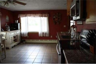 324 Blackmer Rd, Southbridge, MA 01550 - photo 6