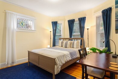70 Line St unit B, Somerville, MA 02143 - photo 5
