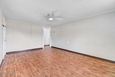 10-328 Hill Loop Rd-10