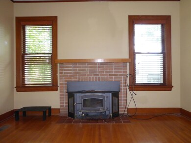 Living Rm fireplace with electric insert