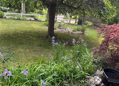 217 Trotting Park Rd, Teaticket, MA 02536 - photo 6