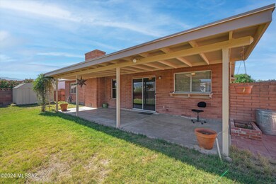 2-Back Patio