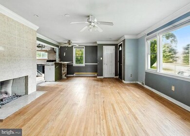 145 Glencrest Rd, Coatesville, PA 19320 - photo 2