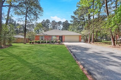 Watch the deer roam. Oversized driveway with plenty of room to park