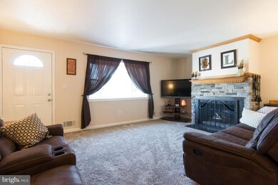 102 Southview Ln, Pasadena, MD 21122 - photo 6