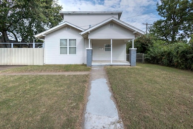 810 810 N 12th St, Duncan, OK 73533 - photo 3