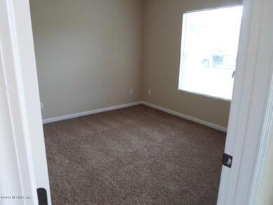 2841 Circle Cir E, Jacksonville, FL 32216 - photo 3