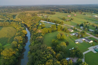 2202 Sims Rd, Shelbyville, TN 37160 - photo 5