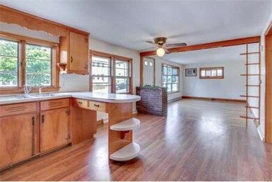 71 Columbus Ave, Lawrence, MA 01841 - photo 5