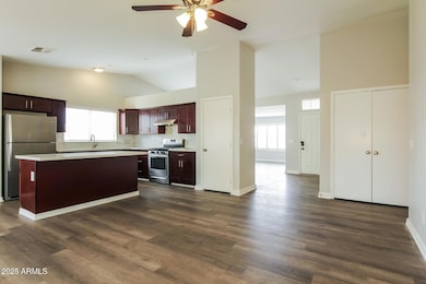 8953 W Monte Vista Rd, Phoenix, AZ 85037 - photo 4