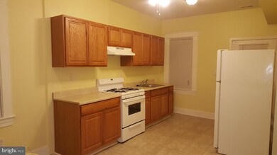 2522 Oakley Ave unit A, Baltimore, MD 21215 - photo 3