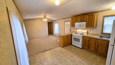 301 S Main St unit LOT 21A, Newtown, CT 06470 - photo 4