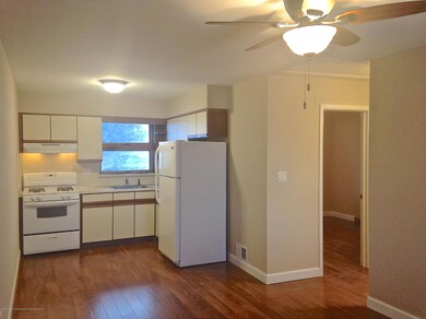 2100 Victory Blvd unit B, Staten Island, NY 10314 - photo 7