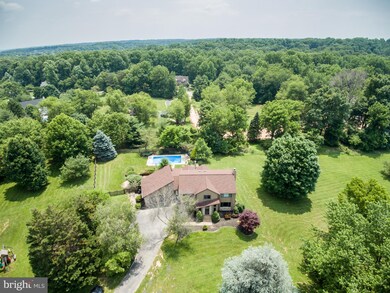 12419 Knollcrest Rd, Reisterstown, MD 21136 - photo 2