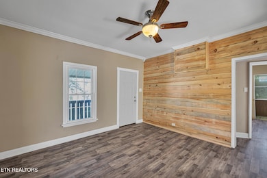 145 Shady Grove Rd, Lancing, TN 37770 - photo 5