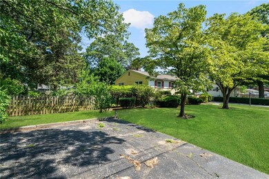 78 Custer St, Warwick, RI 02889 - photo 4