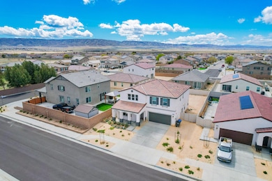 43869 Hampton St, Lancaster, CA 93536 - photo 4