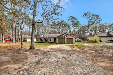 241 Ridgewood Dr, Magnolia, TX 77355 - photo 2