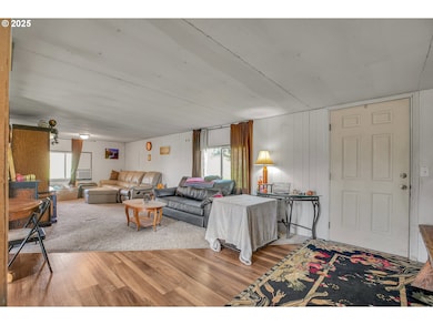 73859 Cedar Grove Dr, Clatskanie, OR 97016 - photo 5