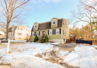 150 Acropolis Rd, Lowell, MA 01854 - photo 2