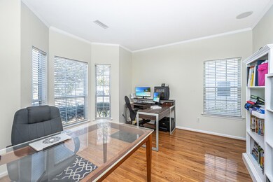 2523WoodstreamRd07
