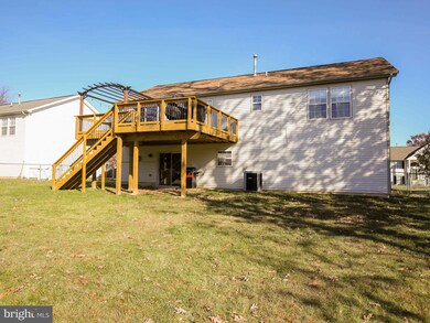 350 Montgomery Cir, Stephens City, VA 22655 - photo 6