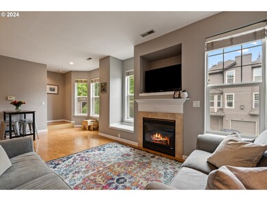 2490 Snowberry Ridge Ct unit 2490, West Linn, OR 97068 - photo 4