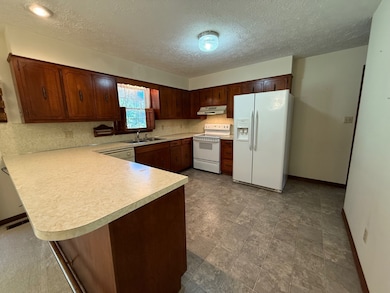 46 William Tell Blvd, Tell City, IN 47586 - photo 4