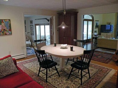 Interior Space/Layout. Everyday dining