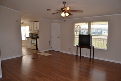 125 Pomona Ct, Crossville, TN 38571 - photo 4
