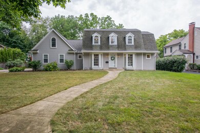 1733 Merrick