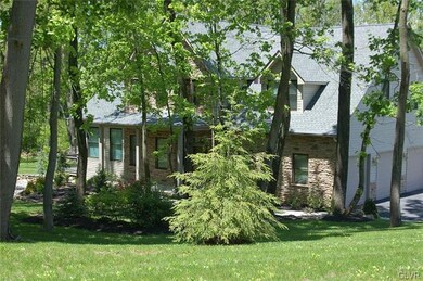 4907 Harvest Ln, Zionsville, PA 18092 - photo 2