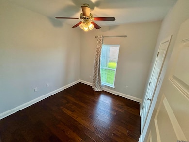 32528 Cedar Ct, Denham Springs, LA 70706 - photo 6