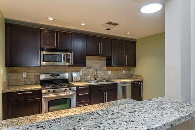 4229 N 34th St-8
