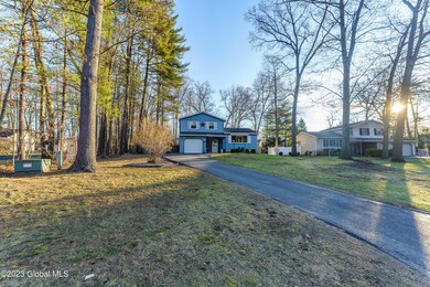 40 Huntwood Dr, Clifton Park, NY 12065 - photo 2