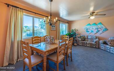 Living Room/Dining Area